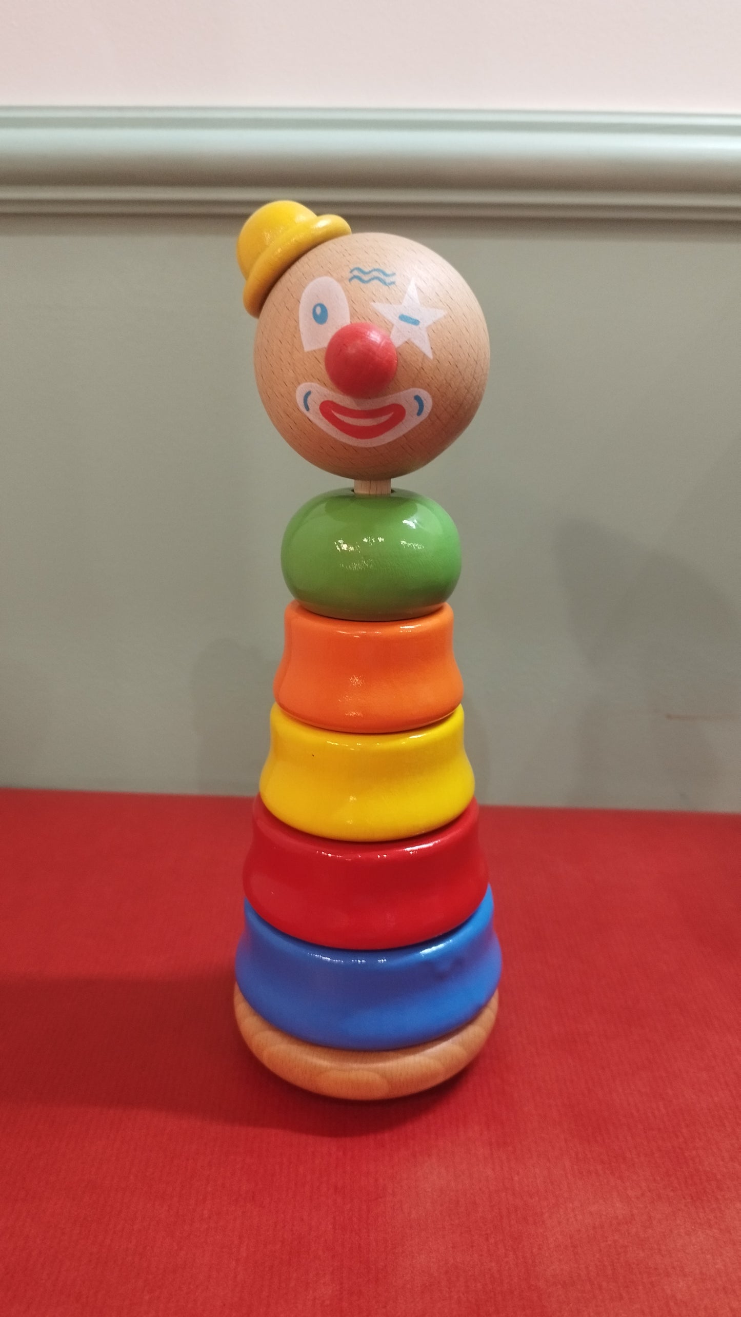 L'empilable culbuto fabriqué dans le Jura