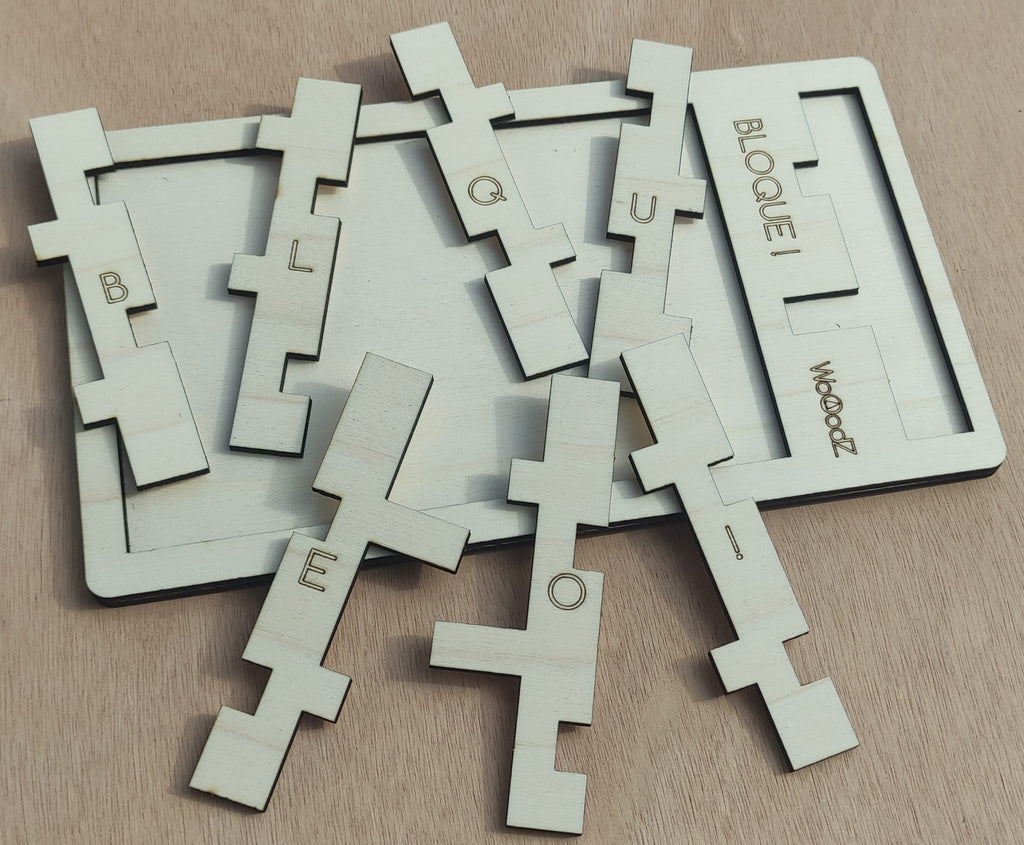 Casse-tête en bois Bloqué