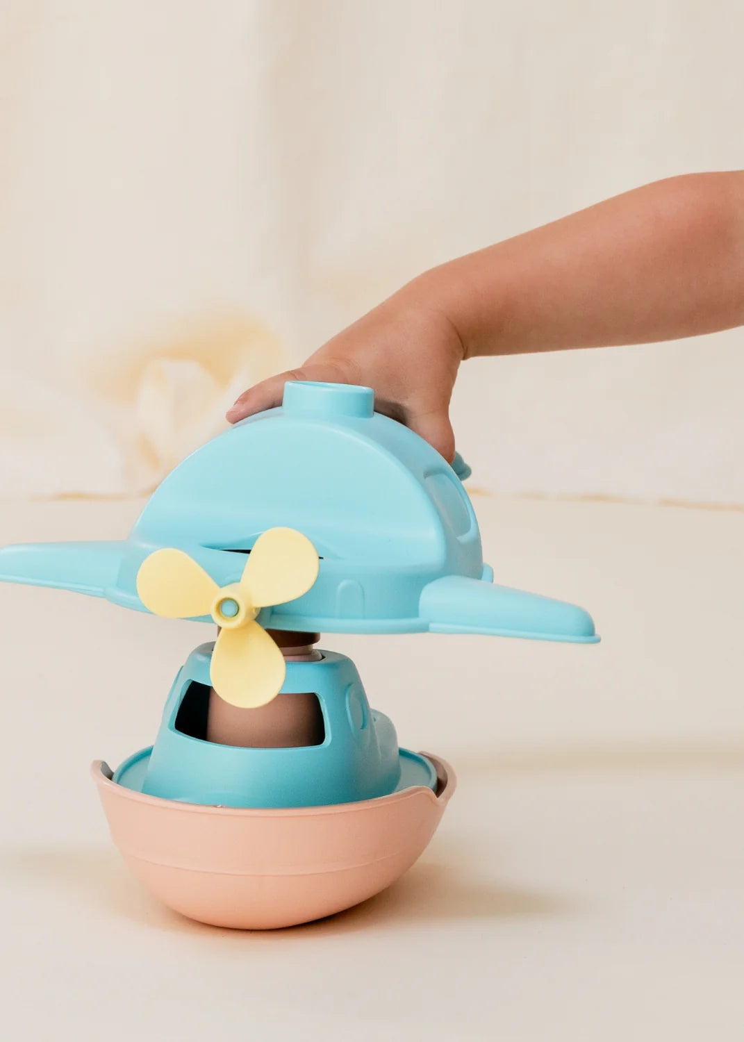 L'Hydravion Bateau 2 en 1 de Petit Ours Brun - Made in France