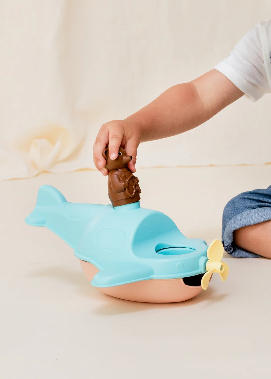 L'Hydravion Bateau 2 en 1 de Petit Ours Brun - Made in France