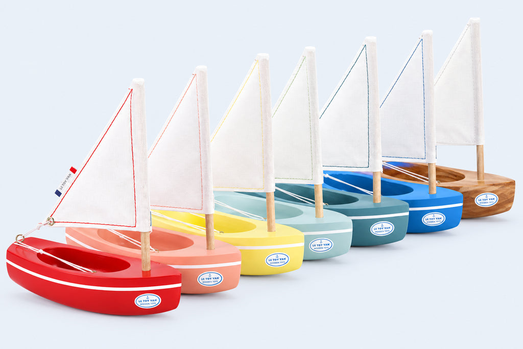 bateaux jouets bois qui flottent