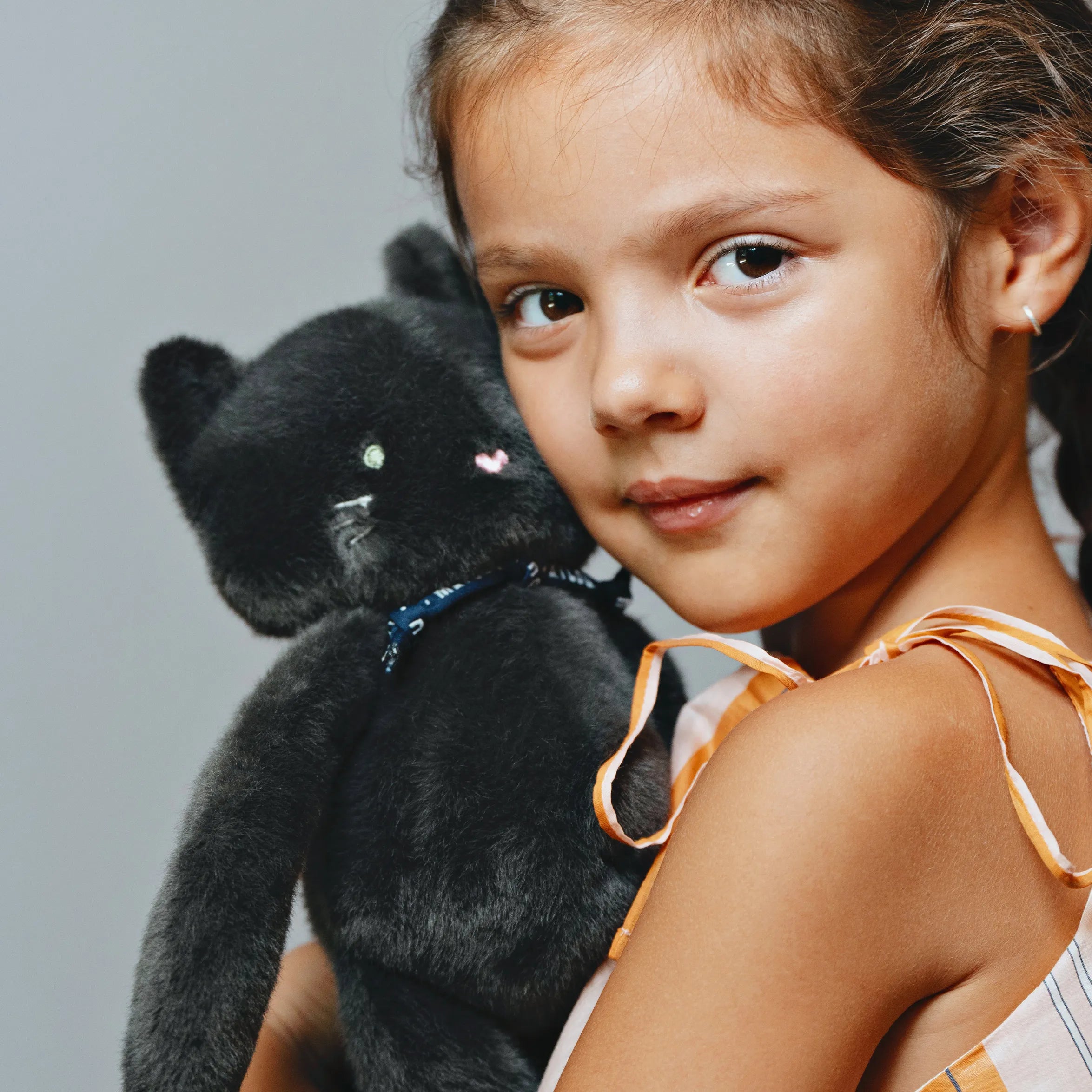 Peluche chat anthracite extra-douce Méloé - Bretagne