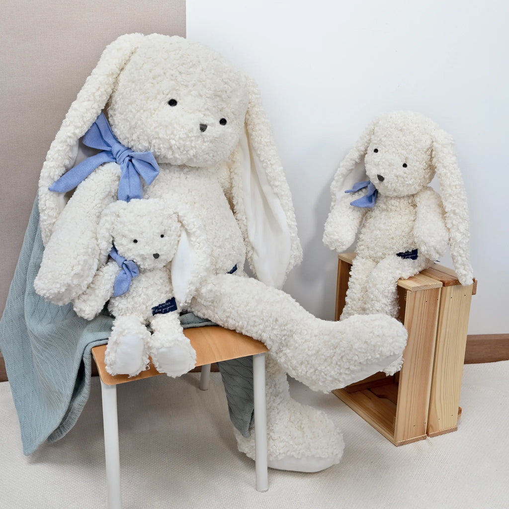 Peluche lapin blanc Pilou et son nœud bleu - Made in France