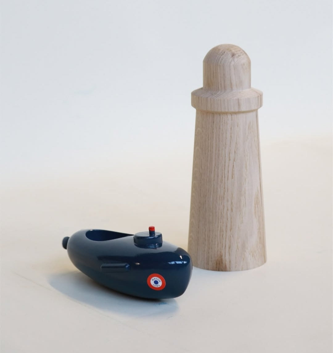 Le Choumarin - le sous-marin en bois qui flotte Made in France
