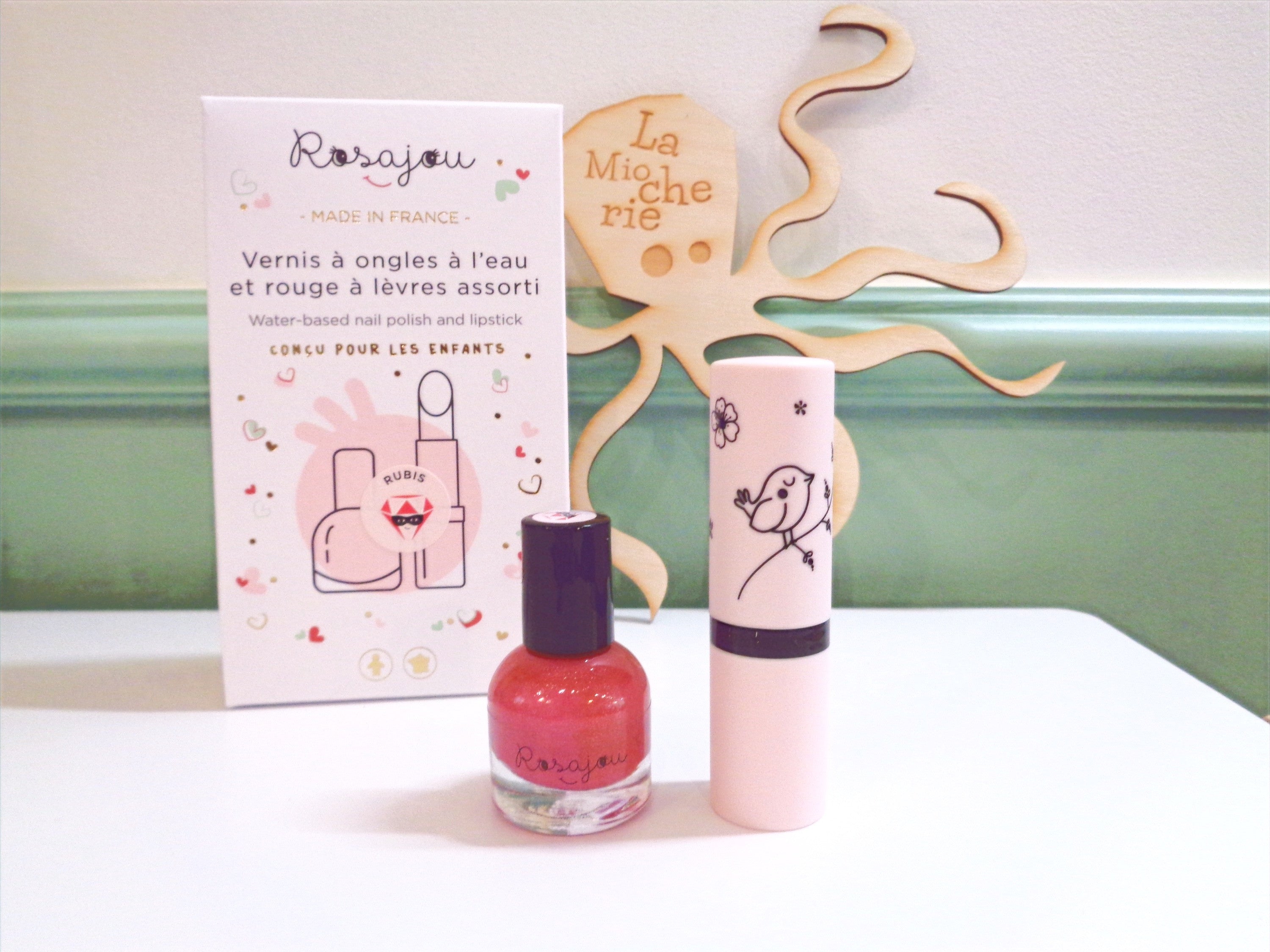 Kit rouge à lèvre et vernis à ongles pour enfant - Made in France