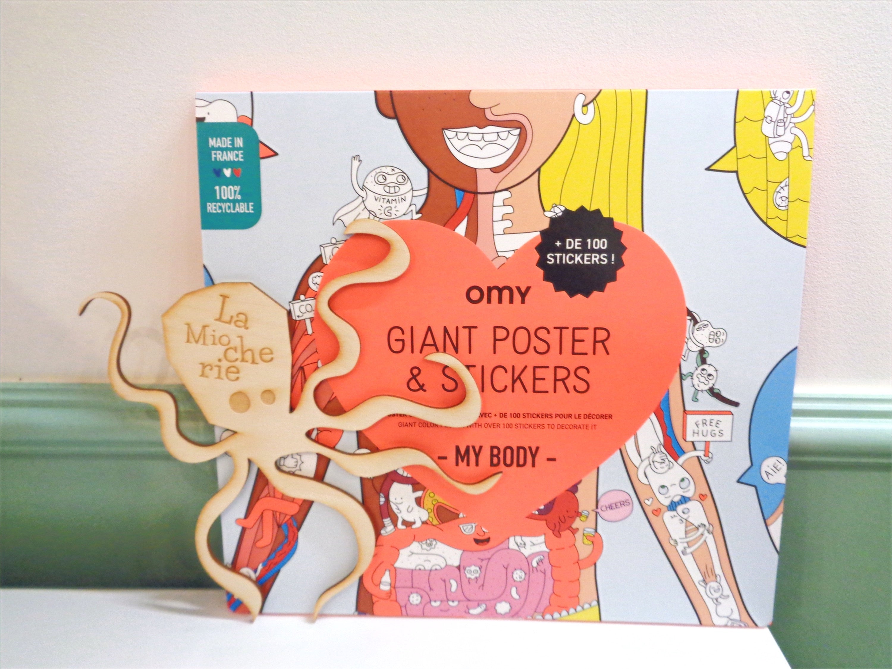 Giant poster and stickers My Body - Made in France - Omy